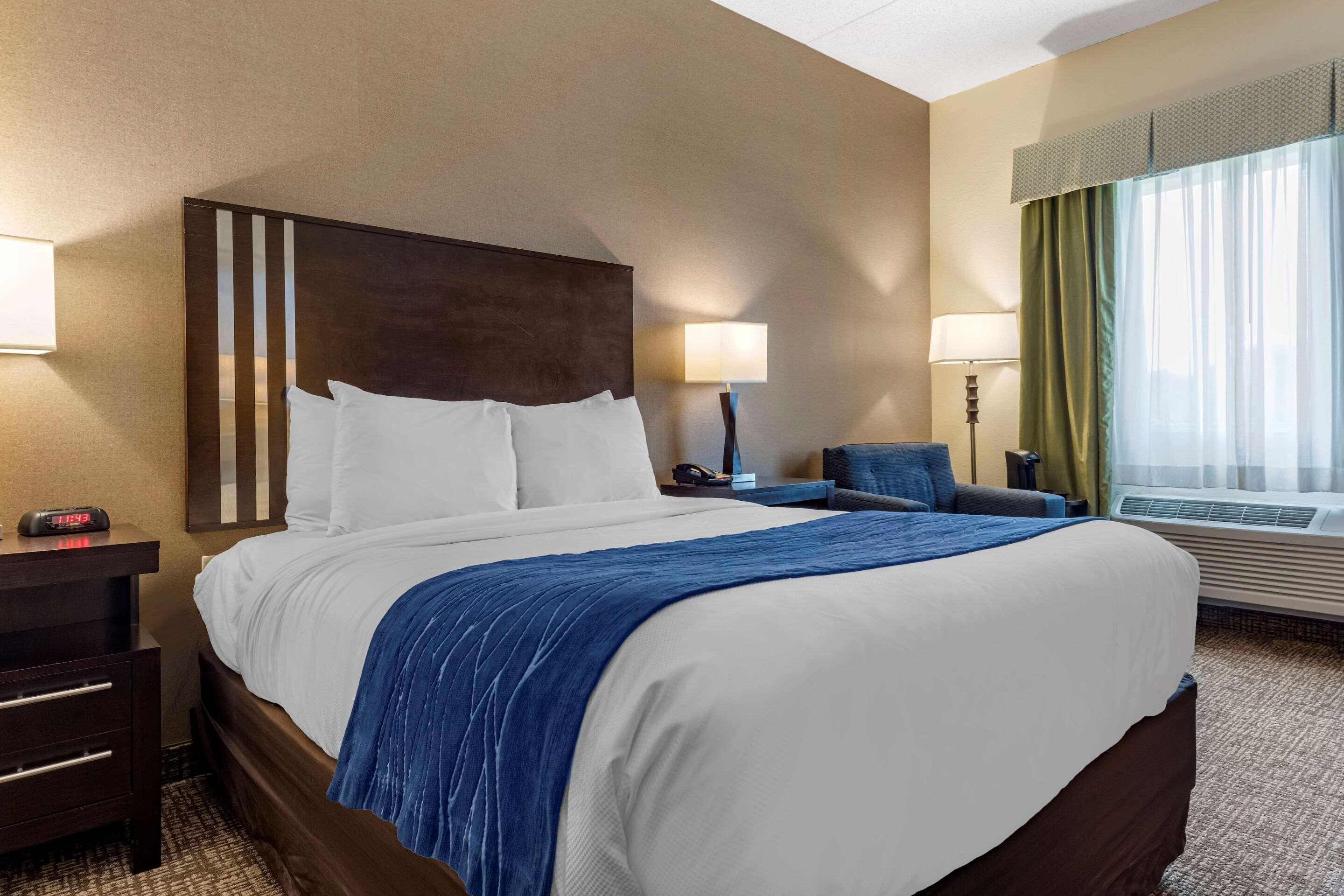 Comfort Inn & Suites Butler Dış mekan fotoğraf