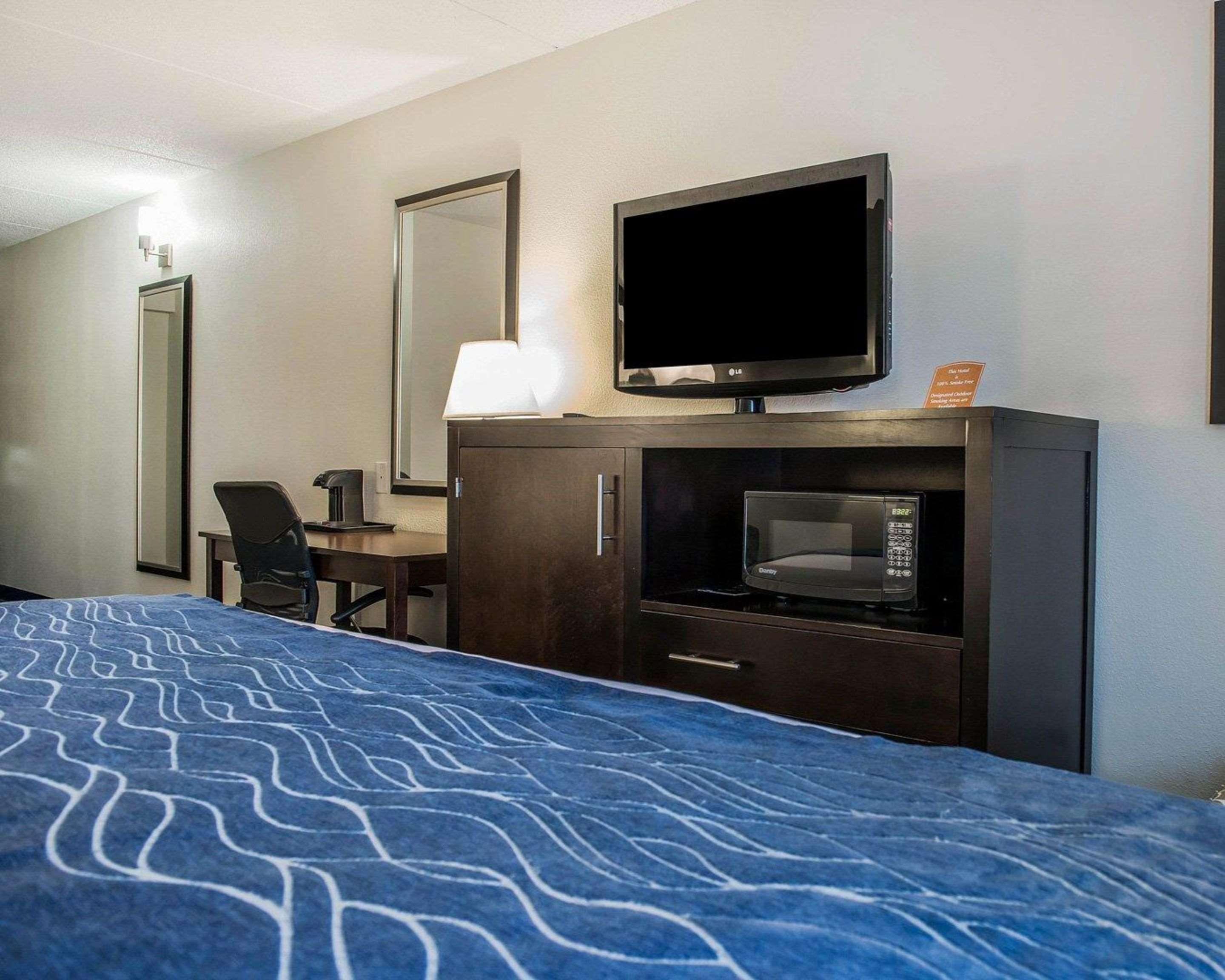 Comfort Inn & Suites Butler Dış mekan fotoğraf