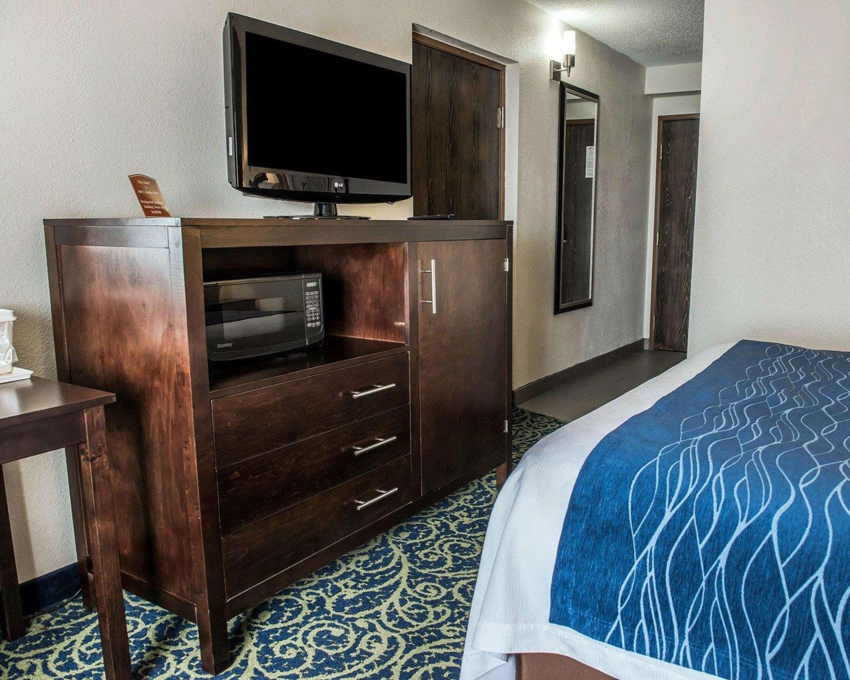Comfort Inn & Suites Butler Dış mekan fotoğraf