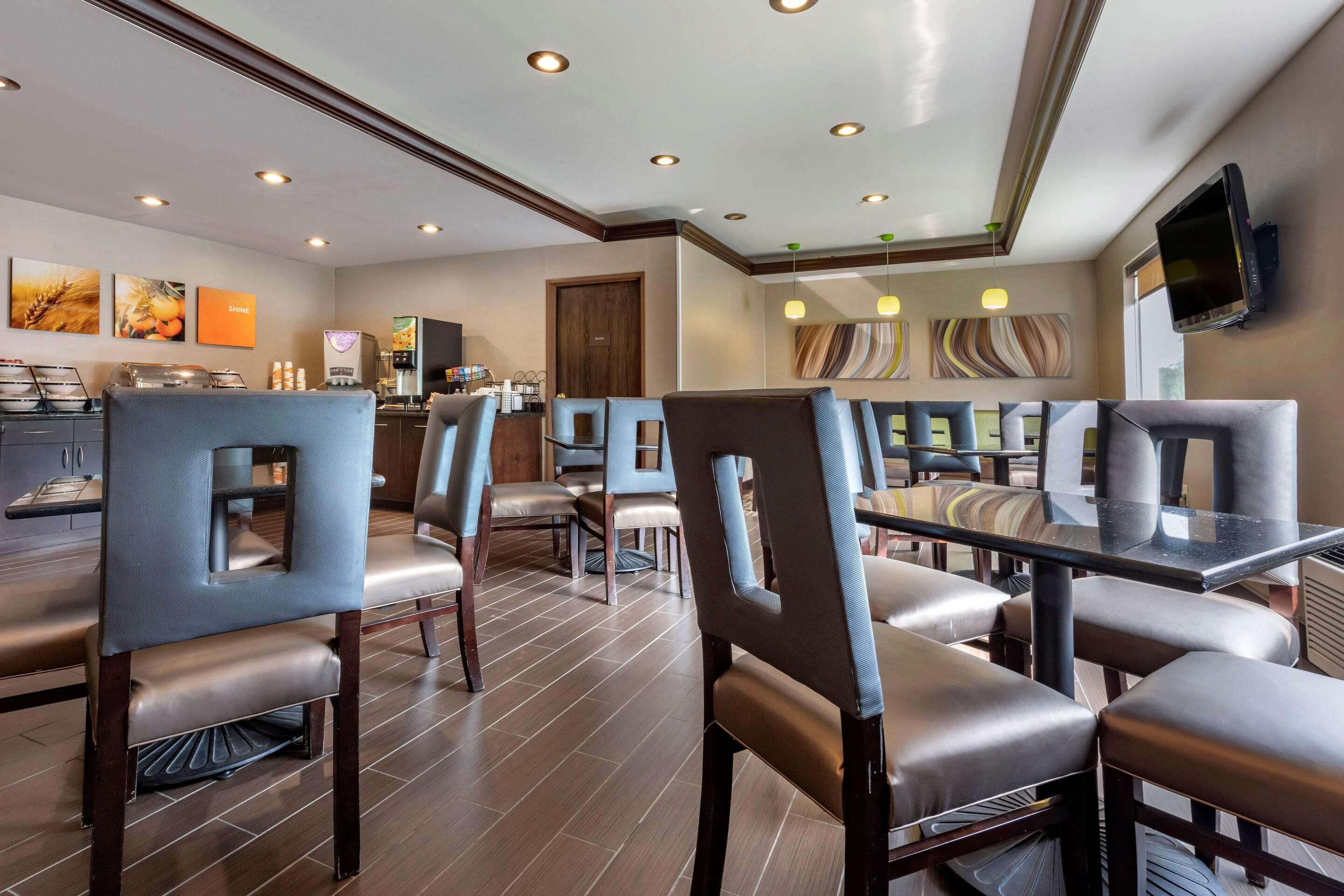 Comfort Inn & Suites Butler Dış mekan fotoğraf