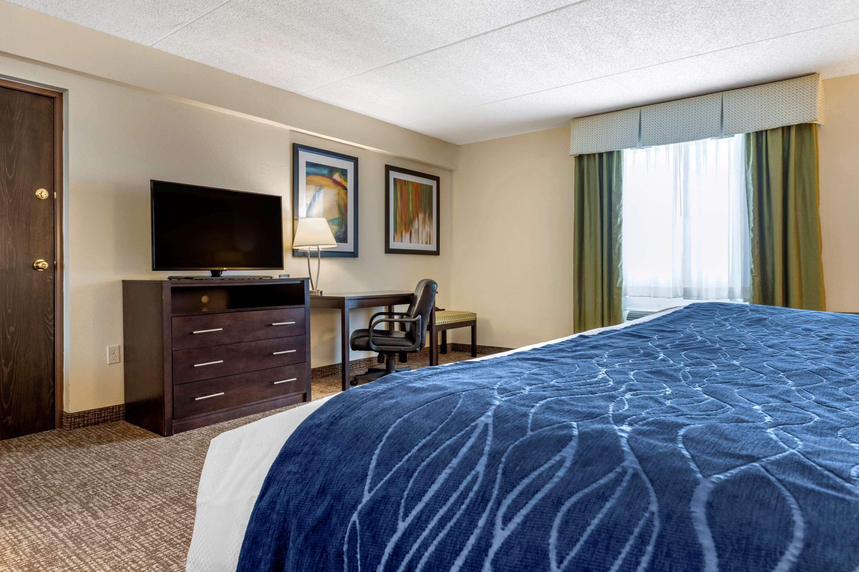 Comfort Inn & Suites Butler Dış mekan fotoğraf