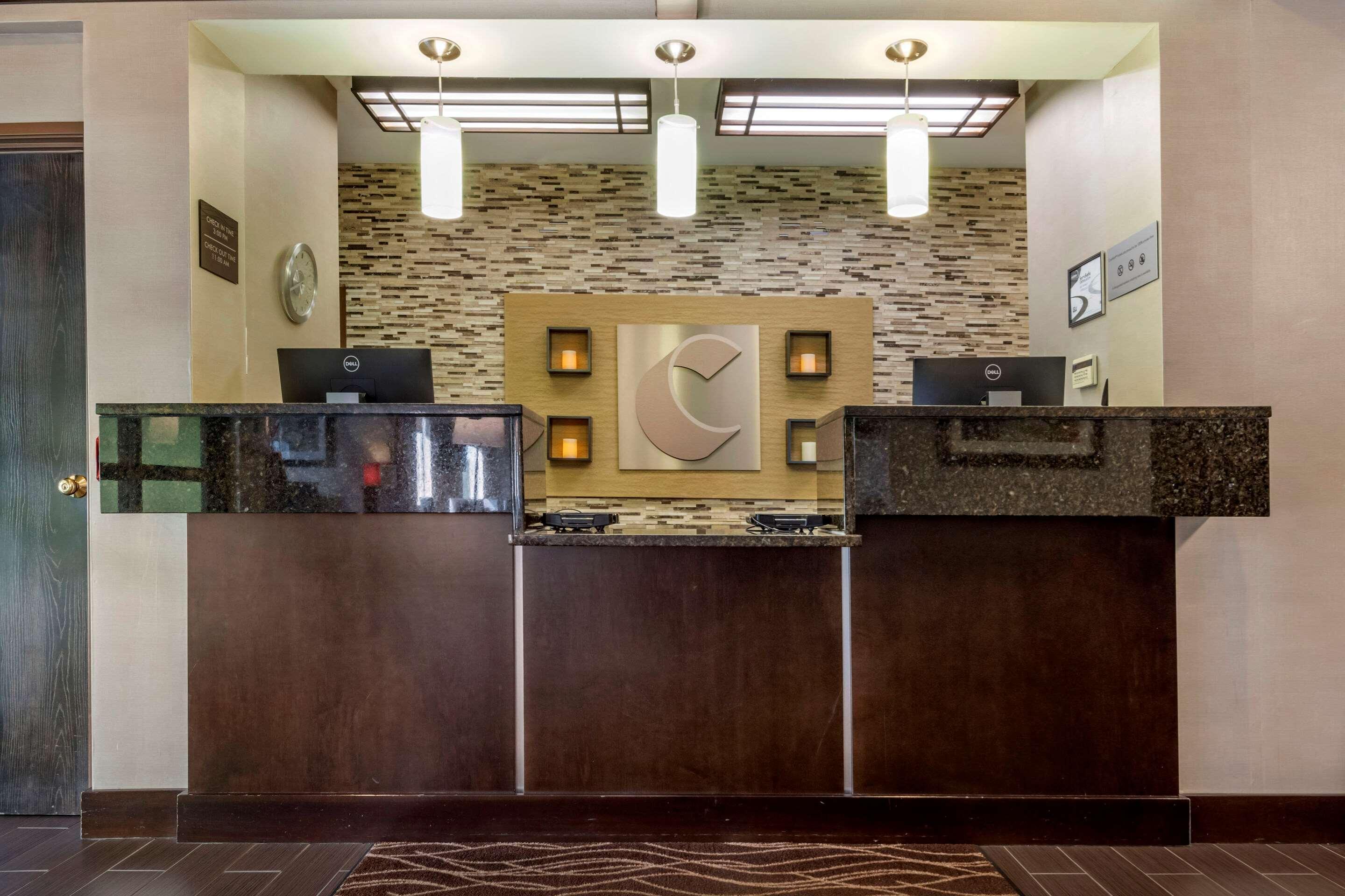 Comfort Inn & Suites Butler Dış mekan fotoğraf
