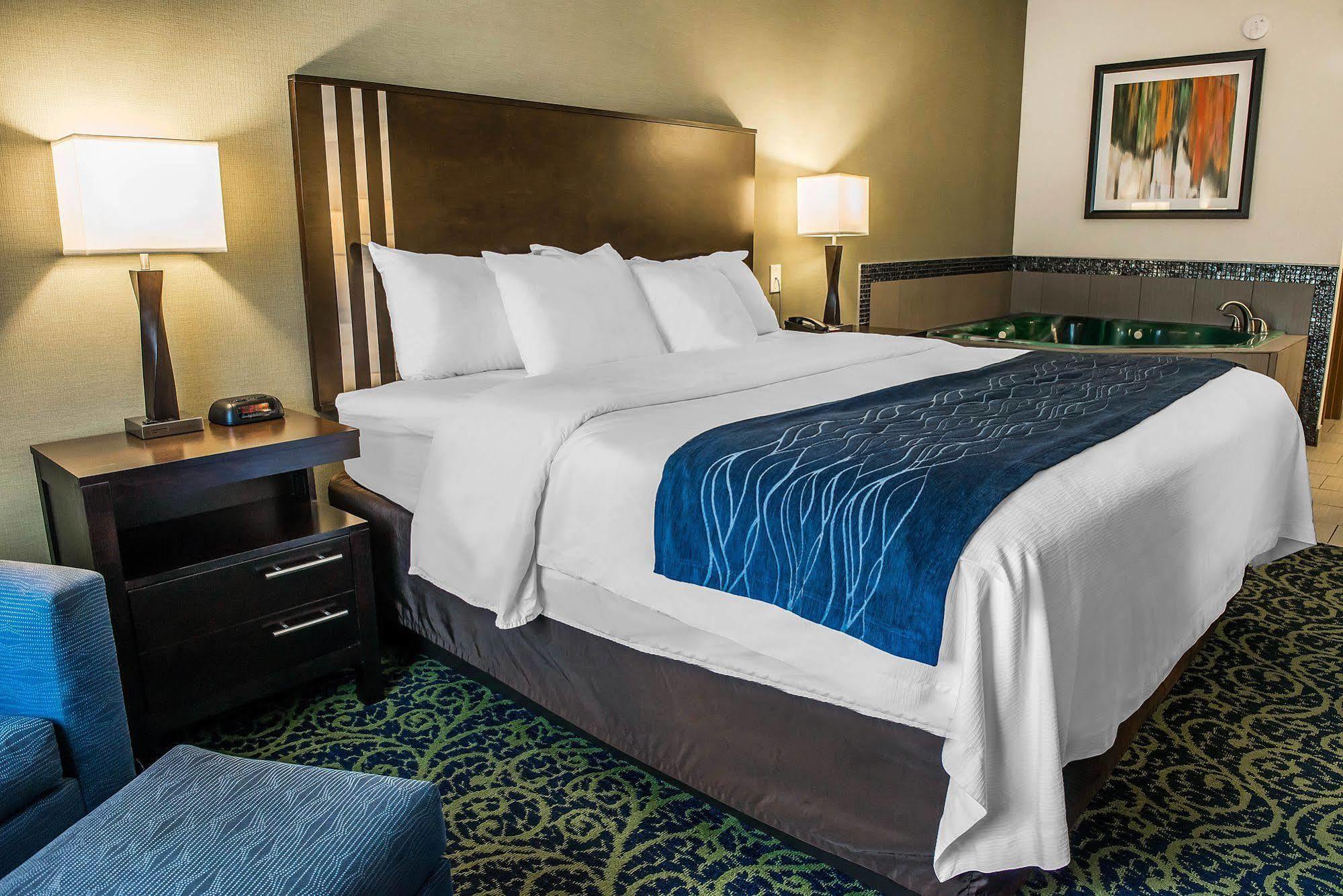 Comfort Inn & Suites Butler Dış mekan fotoğraf